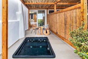 Callia Retreat Adults Only