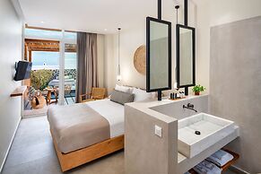 Callia Retreat Adults Only