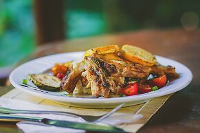 La Aldea de la Selva Lodge