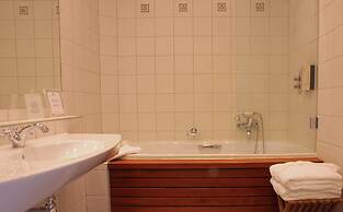 HESTRAVIKEN HOTEL & SPA