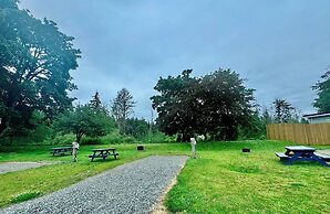 Riverside Resort & RV Park