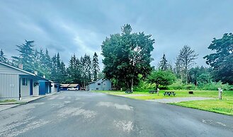 Riverside Resort & RV Park