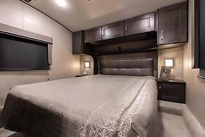 Riverside Resort & RV Park