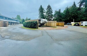 Riverside Resort & RV Park