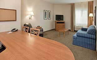 Candlewood Suites Northeast Kansas City by IHG
