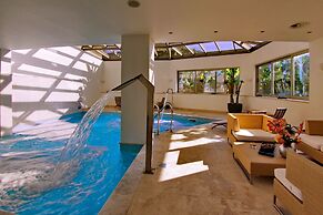 Blue Sea Beach Affiliated by Melia