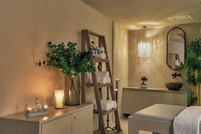 Blue Marine Resort & Spa