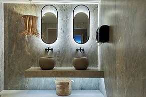 Blue Marine Resort & Spa