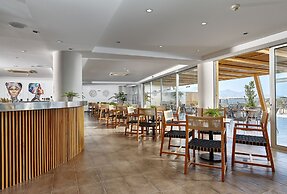 Blue Marine Resort & Spa