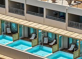 Blue Marine Resort & Spa