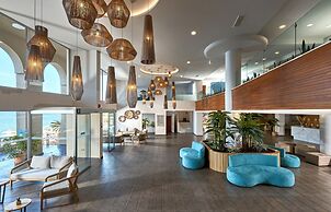 Blue Marine Resort & Spa