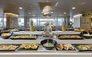 Blue Marine Resort & Spa