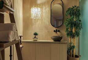 Blue Marine Resort & Spa