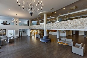 Blue Marine Resort & Spa