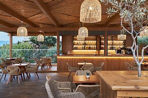 Blue Marine Resort & Spa