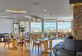 Blue Marine Resort & Spa