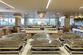 Blue Marine Resort & Spa