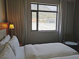 DoubleTree by Hilton Cape Town - Upper Eastside