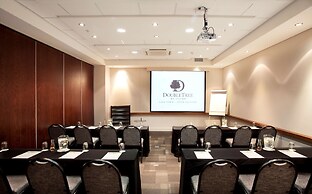 DoubleTree by Hilton Cape Town - Upper Eastside