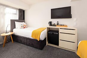 Hotel Give