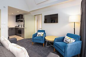 Hotel Give