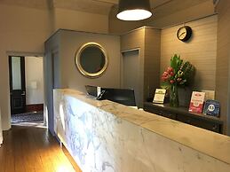 Avonmore on the Park Boutique Hotel