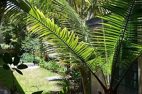 Avonmore on the Park Boutique Hotel