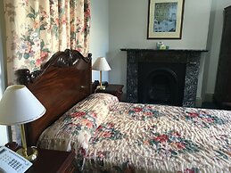 Avonmore on the Park Boutique Hotel