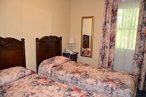 Avonmore on the Park Boutique Hotel