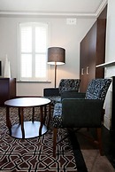 Avonmore on the Park Boutique Hotel