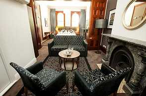 Avonmore on the Park Boutique Hotel