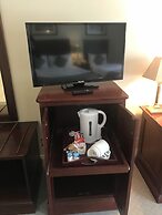 Maudlins House Hotel