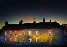 Maudlins House Hotel