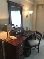 Maudlins House Hotel