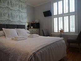 Aquarium Guest House