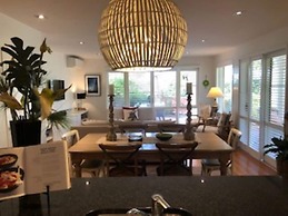 Onetangi Beach Apartments