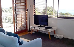 Onetangi Beach Apartments