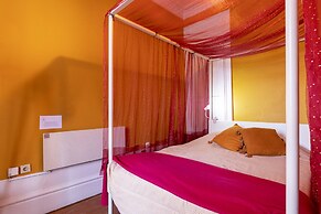 Porto Riad Guest House