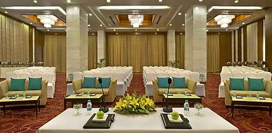 Golden Tulip Lucknow