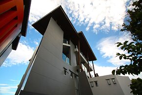 The Houben - Adult Only