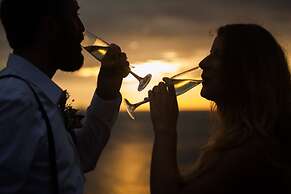 The Houben - Adult Only