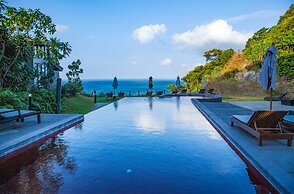 The Houben - Adult Only