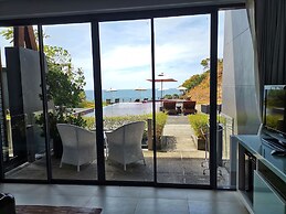 The Houben - Adult Only