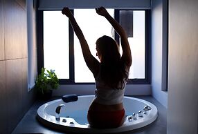 The Houben - Adult Only