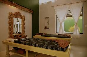 The Houben - Adult Only