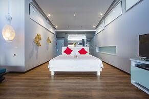 The Houben - Adult Only