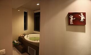 The Houben - Adult Only