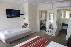 ASURE Adcroft Motel