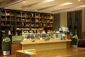 Radisson Blu Hotel Pune Kharadi