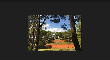 Hotel del Lago Golf & Art Resort